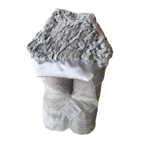 Ziggy Light Grey Ruffle Plush Hooded Bath Towel